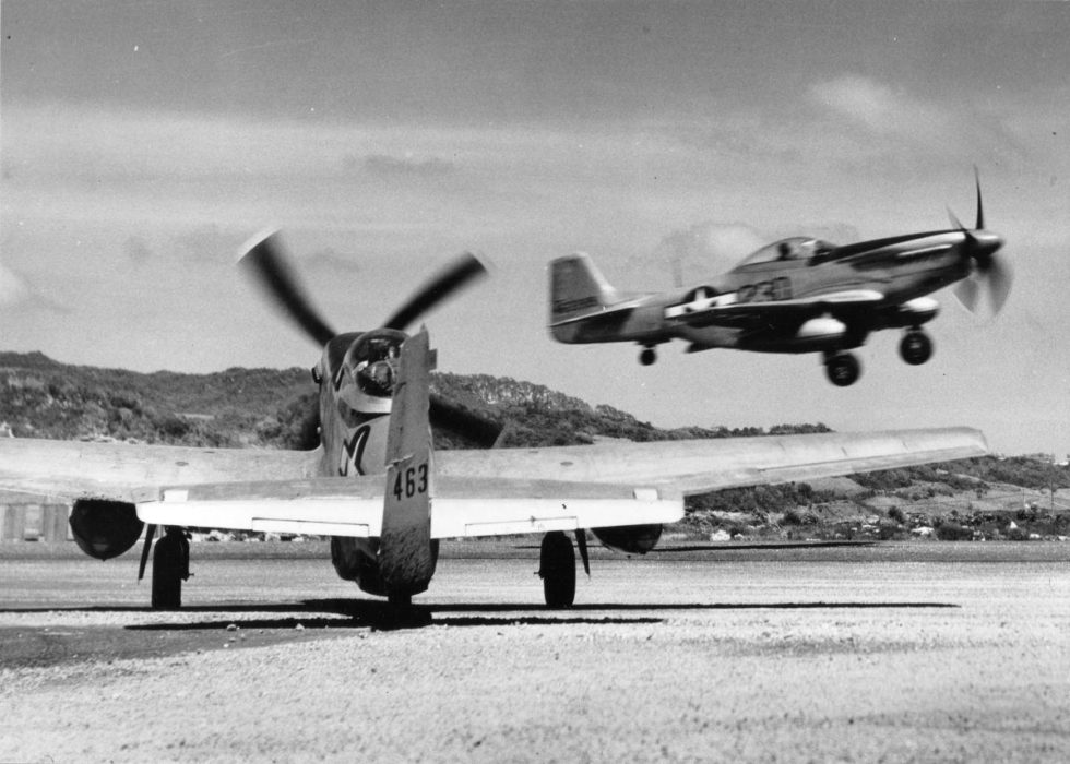 f4u-corsair-vs-p-51-mustang-navy-general-board
